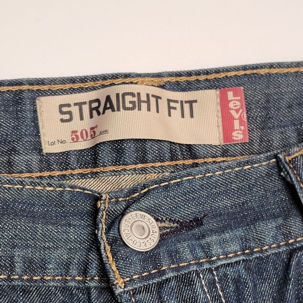 Levi's 505 Jeans Men's 38x30 Blue Faded Denim Cotton Regular Fit Straight Leg - Picture 3 of 8